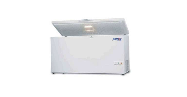 Ship Chest Freezer 220V – A Reliable Cold Storage Solution for Marine Environments